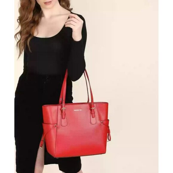 Michael Kors Voyager Medium Saffiano Leather EW Tote Shoulder Bag - Picture 1 of 16
